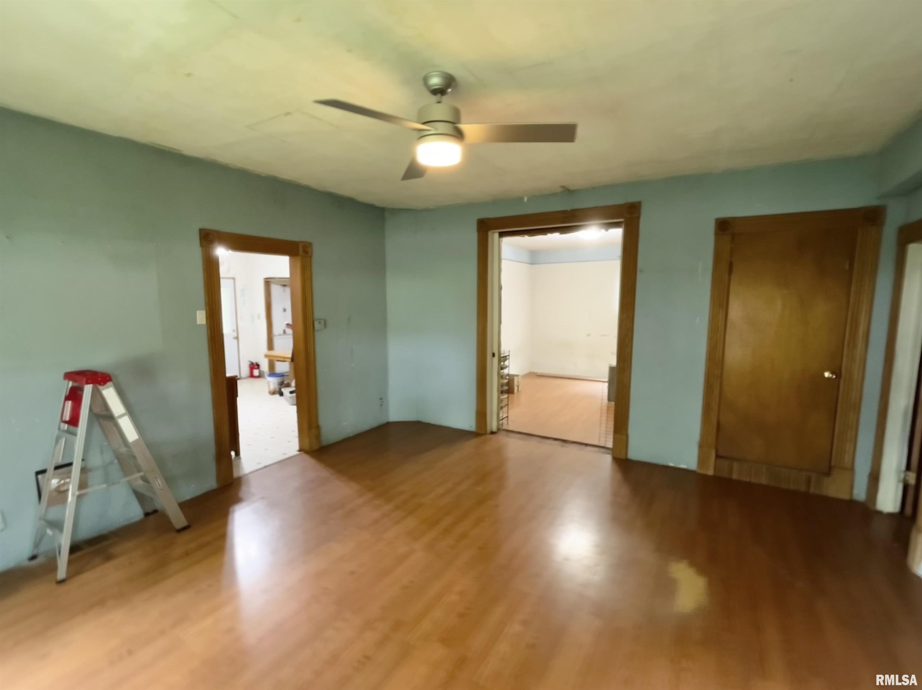 401 East 4th Street Delavan, IL 61734 - Photo 19 of 43