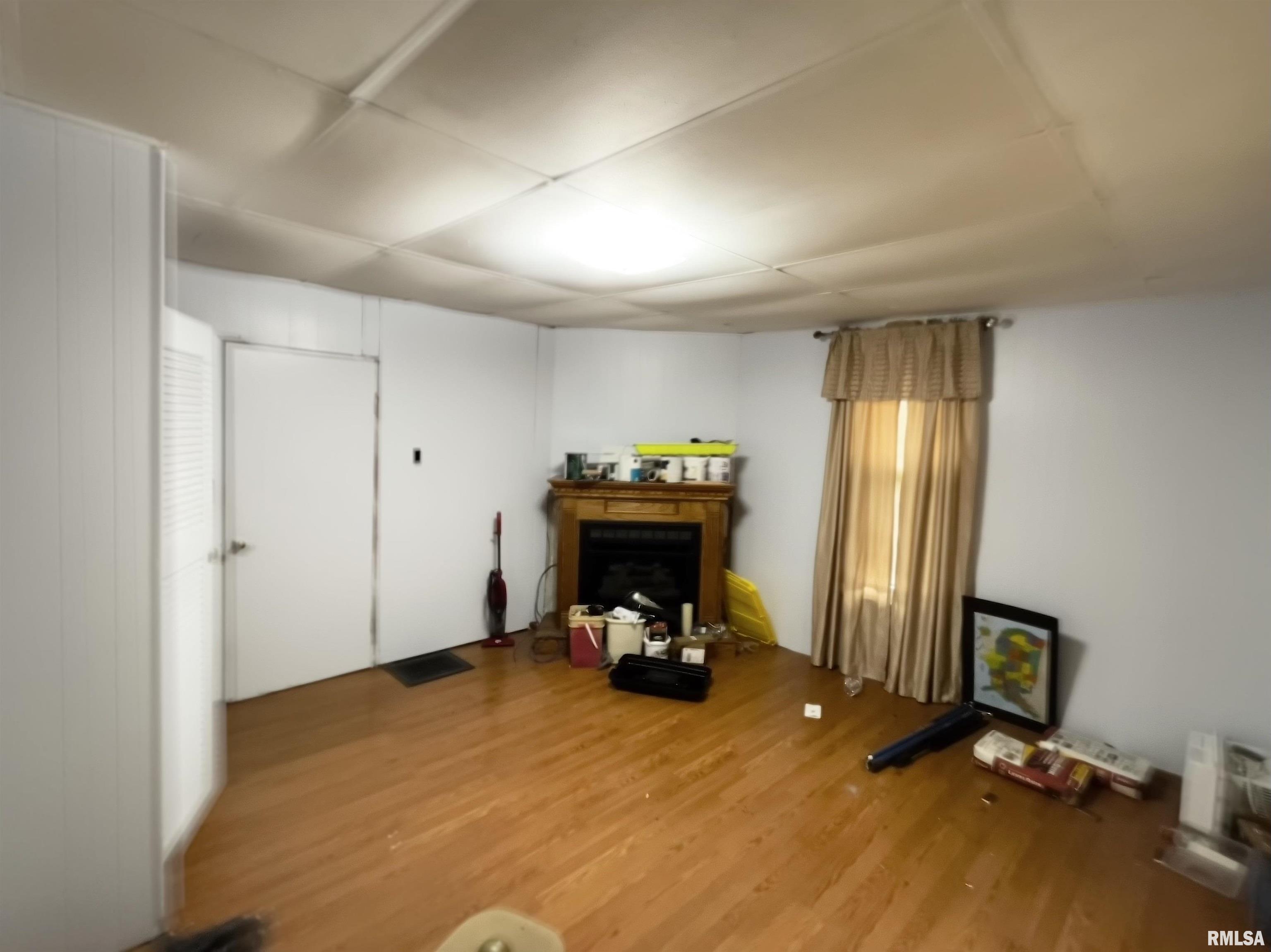 401 East 4th Street Delavan, IL 61734 - Photo 25 of 43