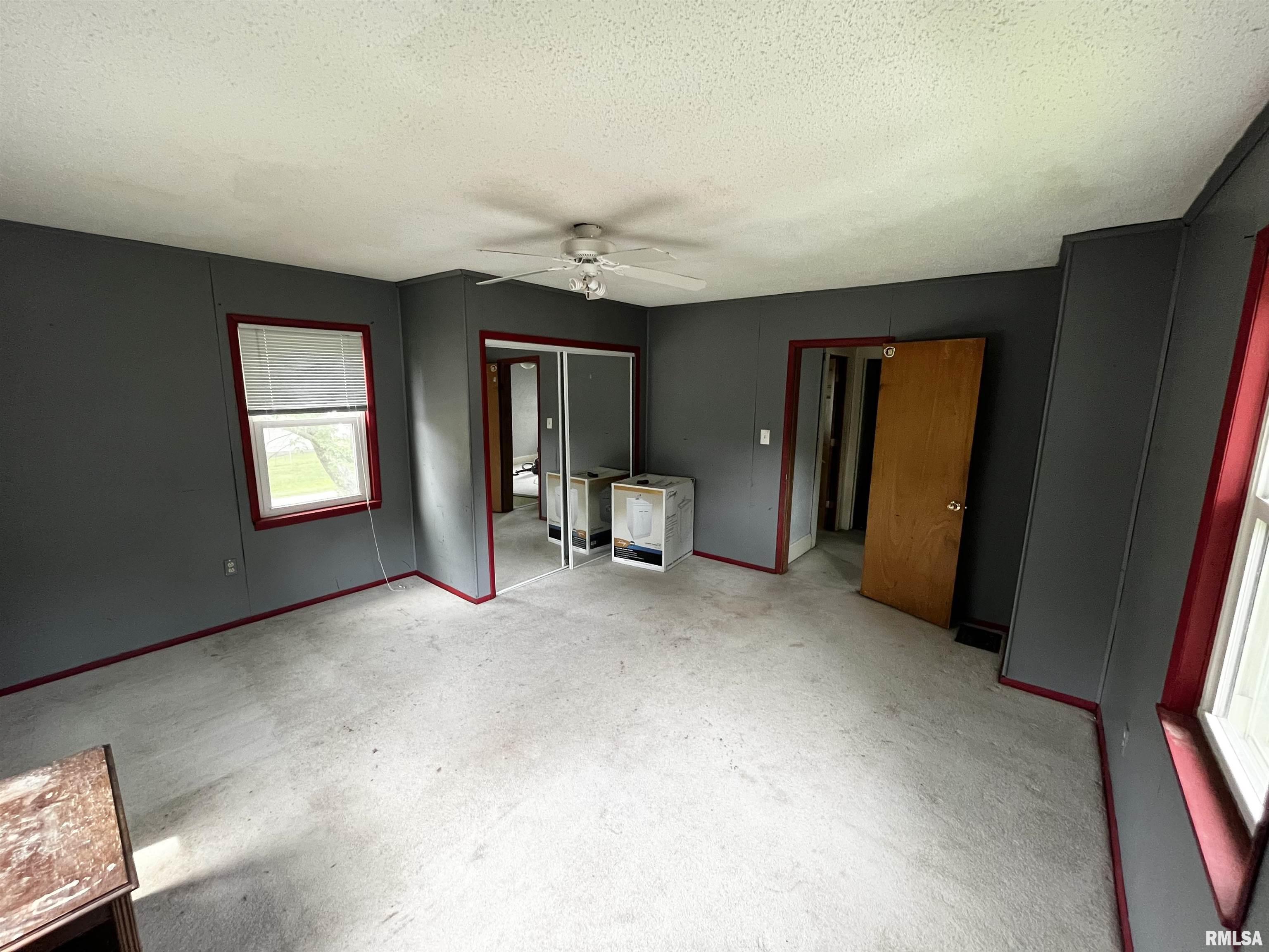 401 East 4th Street Delavan, IL 61734 - Photo 41 of 43