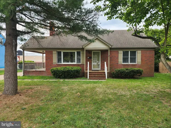 $305,000 | 42 South Edgehill Avenue, Dover, DE 19901