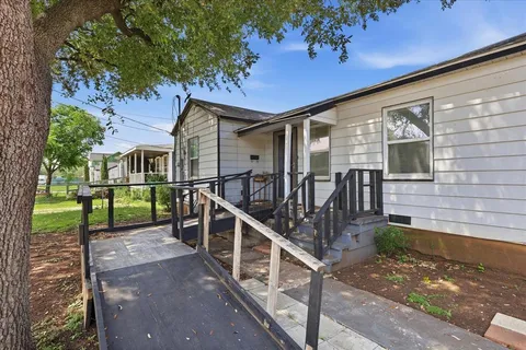 $500,000 | 6807 Prosper Street, Dallas, TX 75209