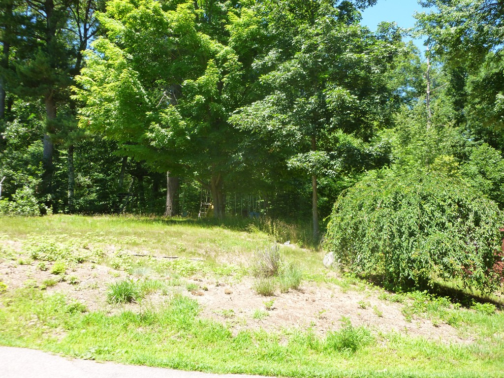 21 Townsend Harbor Road Lunenburg, MA 01462 - Photo 12 of 18 Gallery Image 12