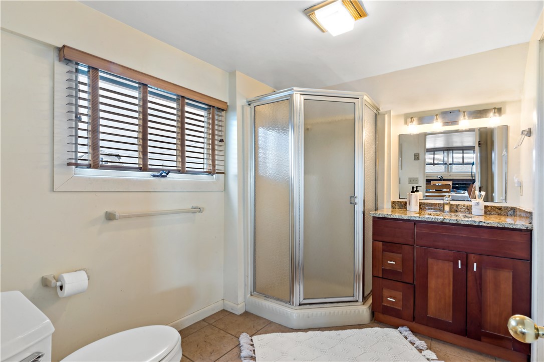 975 Matunuck Beach Road South Kingstown, RI 02879 - Photo 14 of 35