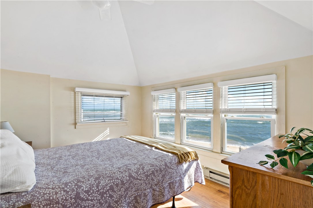 975 Matunuck Beach Road South Kingstown, RI 02879 - Photo 19 of 35