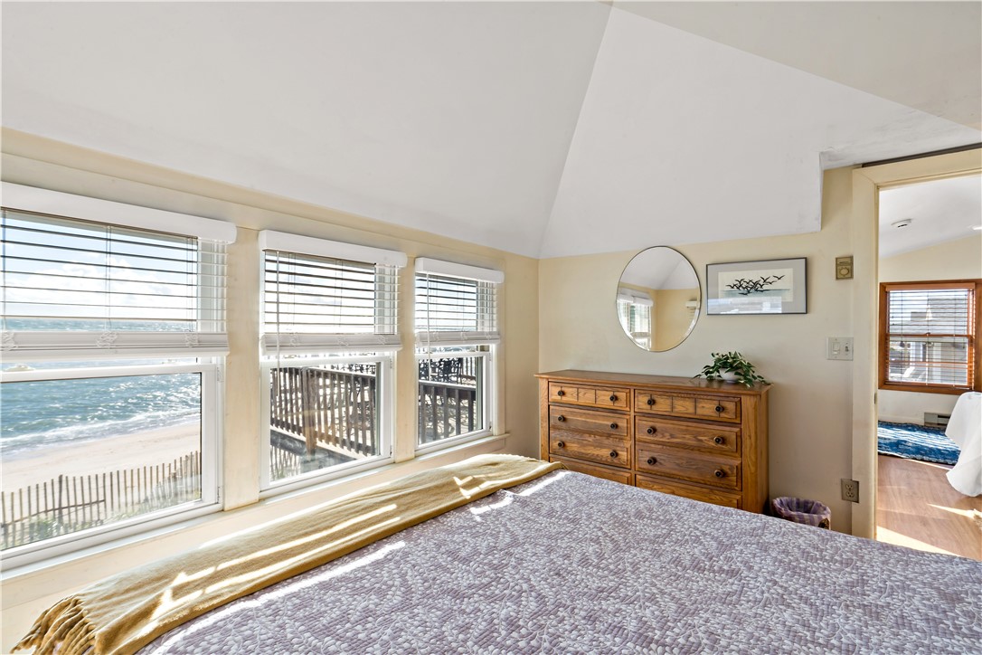 975 Matunuck Beach Road South Kingstown, RI 02879 - Photo 20 of 35