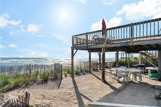 $1,850,000 | 975 Matunuck Beach Road, South Kingstown, RI 02879