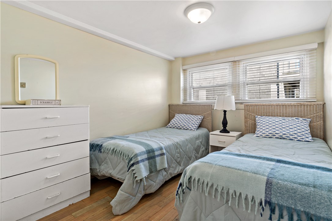 975 Matunuck Beach Road South Kingstown, RI 02879 - Photo 28 of 35