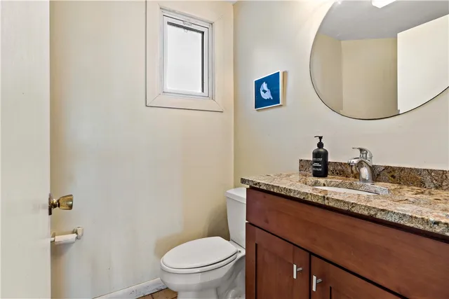 $1,850,000 | 975 Matunuck Beach Road, South Kingstown, RI 02879