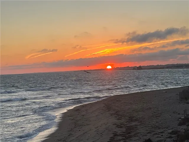 $1,850,000 | 975 Matunuck Beach Road, South Kingstown, RI 02879