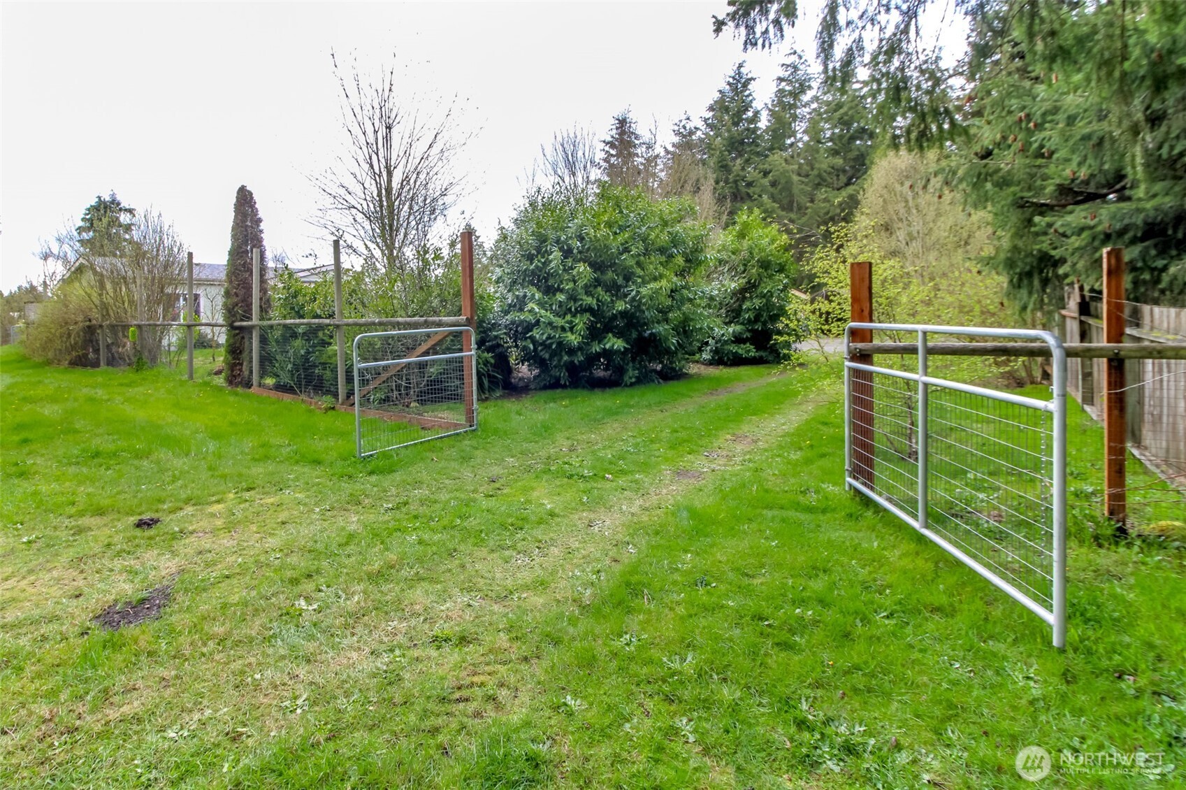 10813 Vail Road Southeast Yelm, WA 98597 - Photo 31 of 39 Gallery Image 31