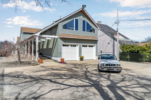 $1,495,000 | 354 Mantoloking Road, Brick, NJ 08723