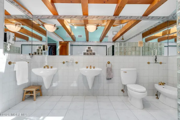 $1,495,000 | 354 Mantoloking Road, Brick, NJ 08723