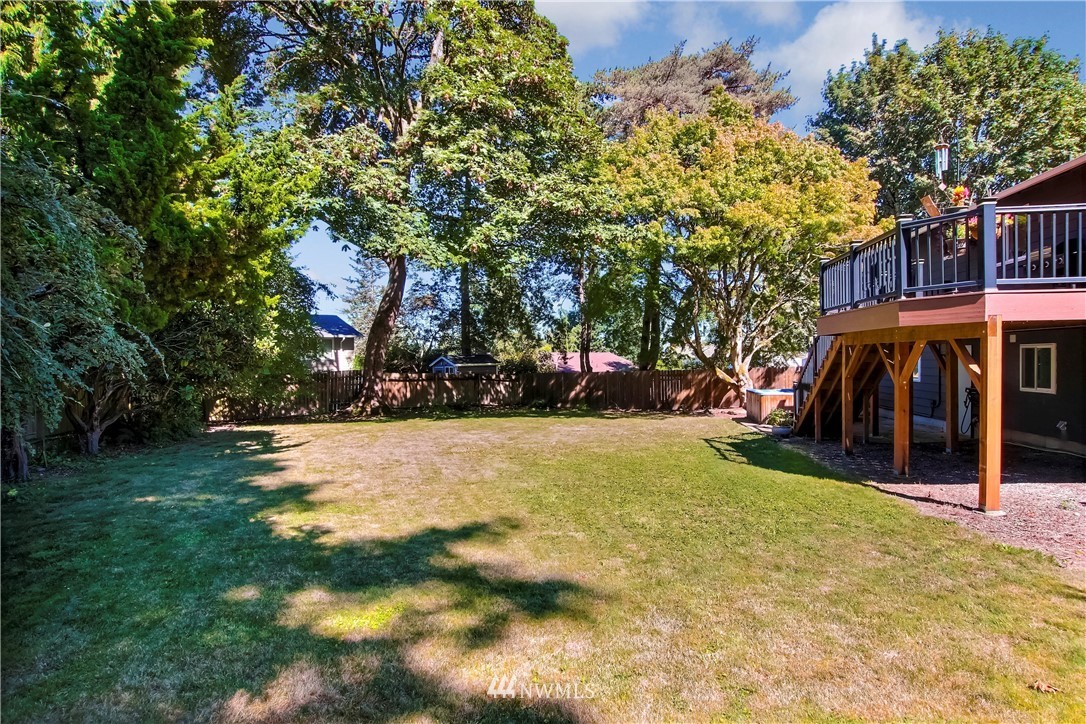 509 223rd Street Southwest Bothell, WA 98021 - Photo 34 of 39 a view of a street with houses