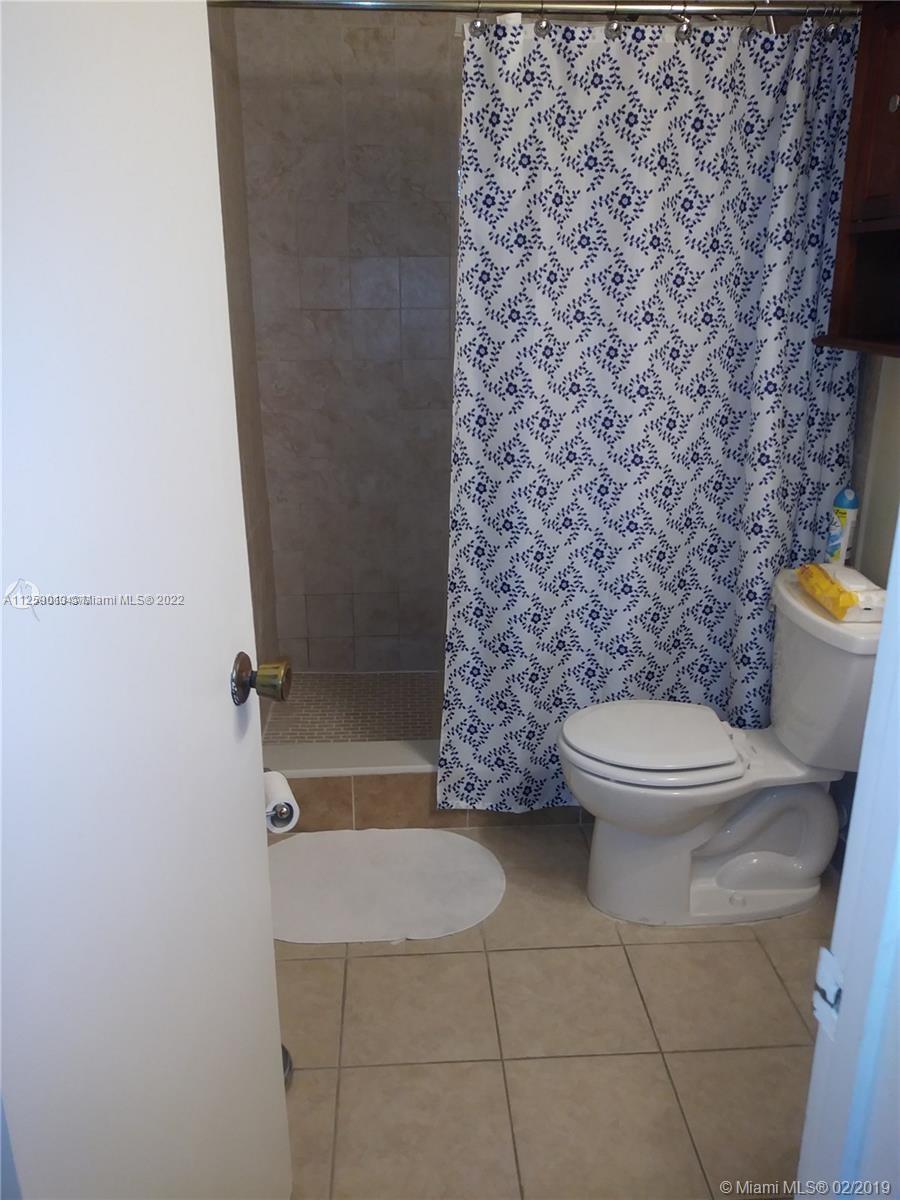 2535 West 67th Place, Unit 2230 Hialeah, FL 33016 - Photo 8 of 8