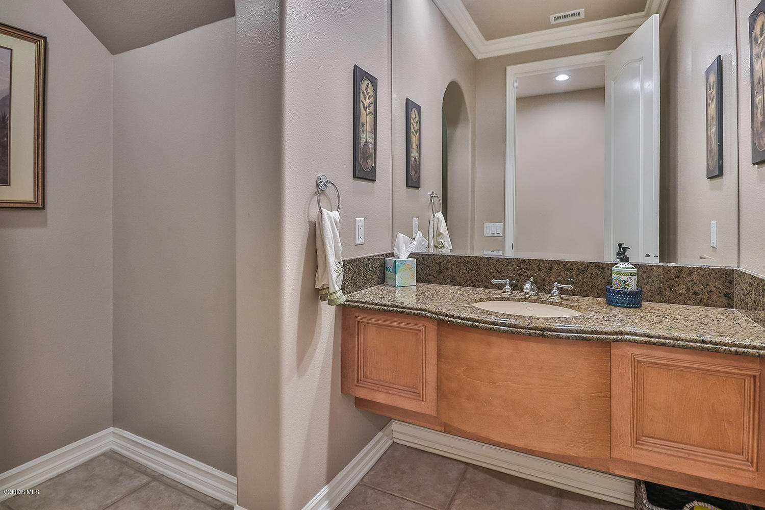 649 Noble Road Simi Valley, CA 93065 - Photo 24 of 70 ePowder7