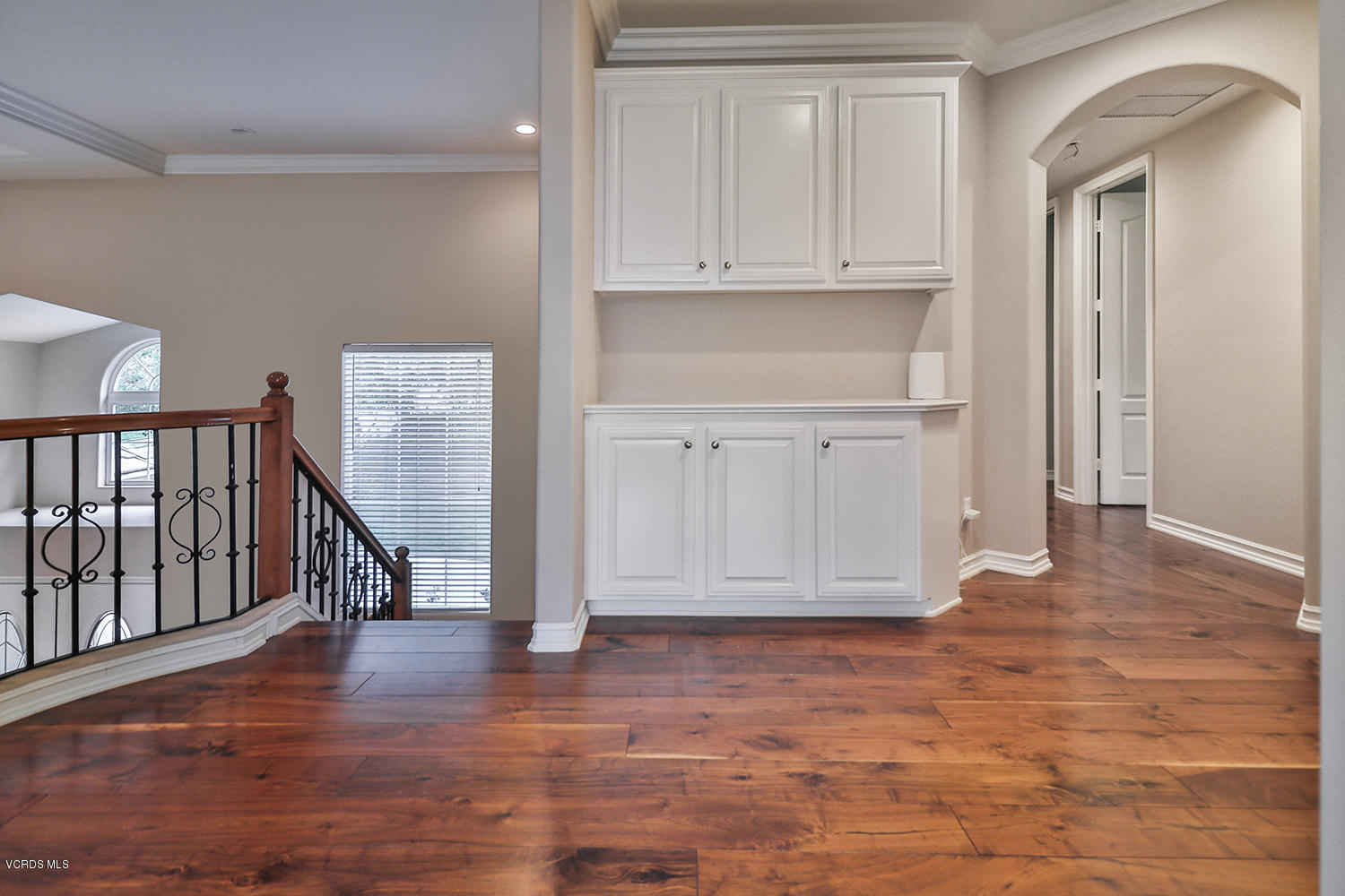 649 Noble Road Simi Valley, CA 93065 - Photo 32 of 70 kStairs and Landing3