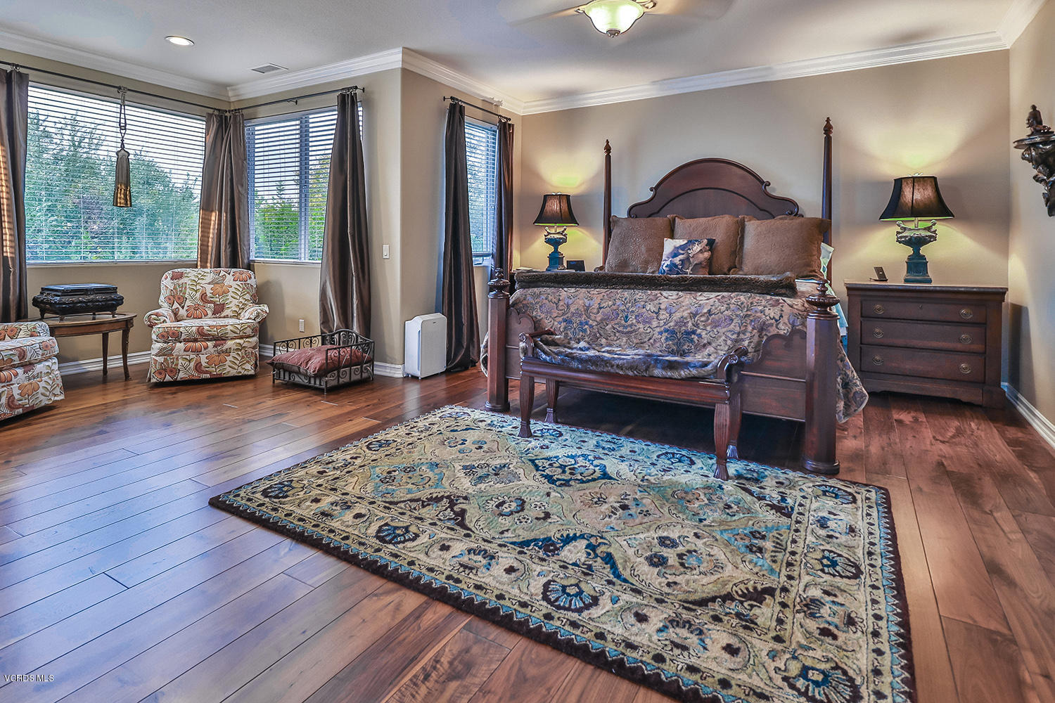 649 Noble Road Simi Valley, CA 93065 - Photo 34 of 70 pMain Bedroom Suite2