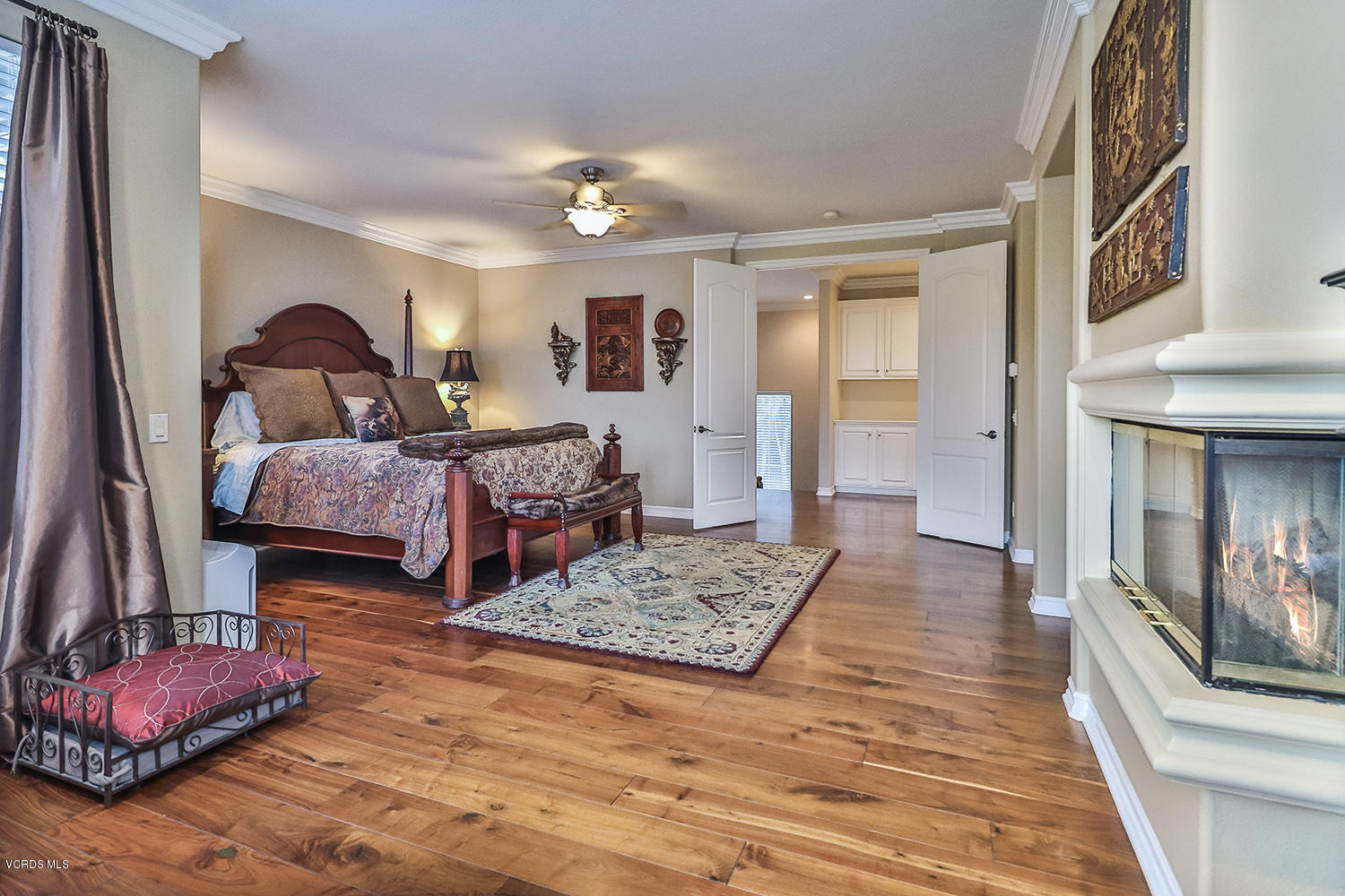 649 Noble Road Simi Valley, CA 93065 - Photo 36 of 70 pMain Bedroom Suite4