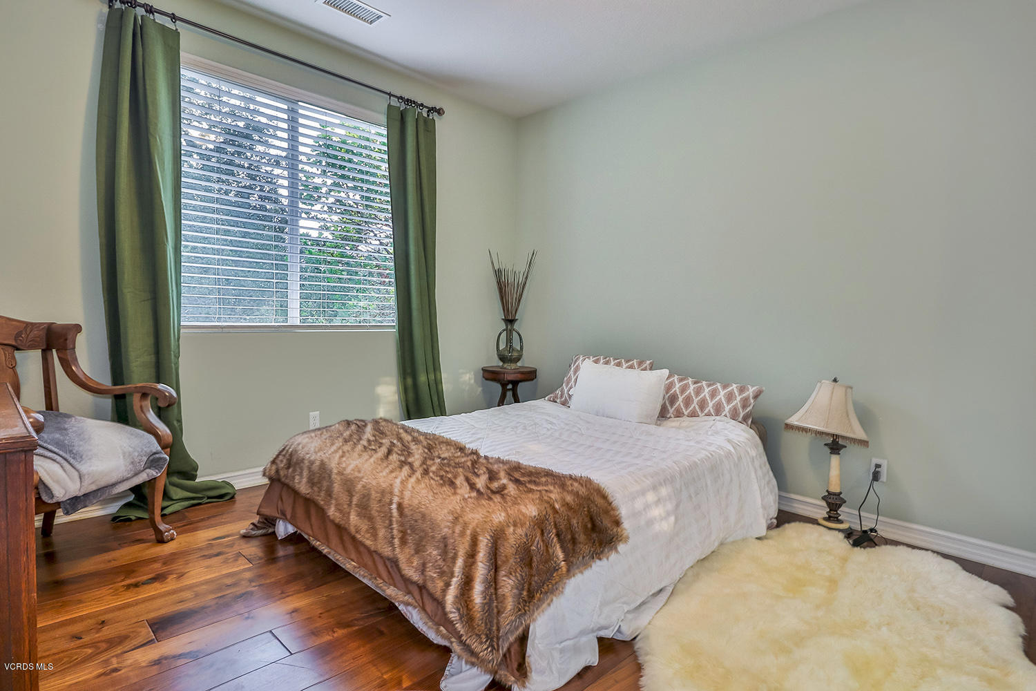 649 Noble Road Simi Valley, CA 93065 - Photo 42 of 70 oBedroom4-1