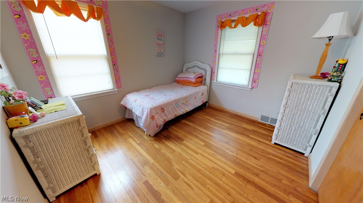 5023 South Sedgewick Road Cleveland, OH 44124 - Photo 23 of 33