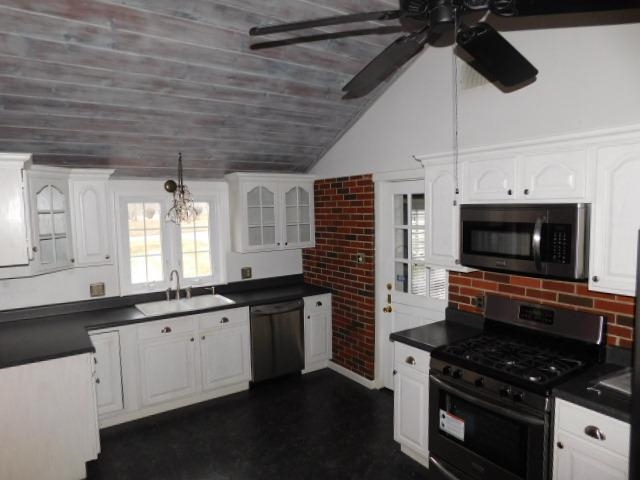 321 West Boone Street Salem, IL 62881 - Photo 18 of 49