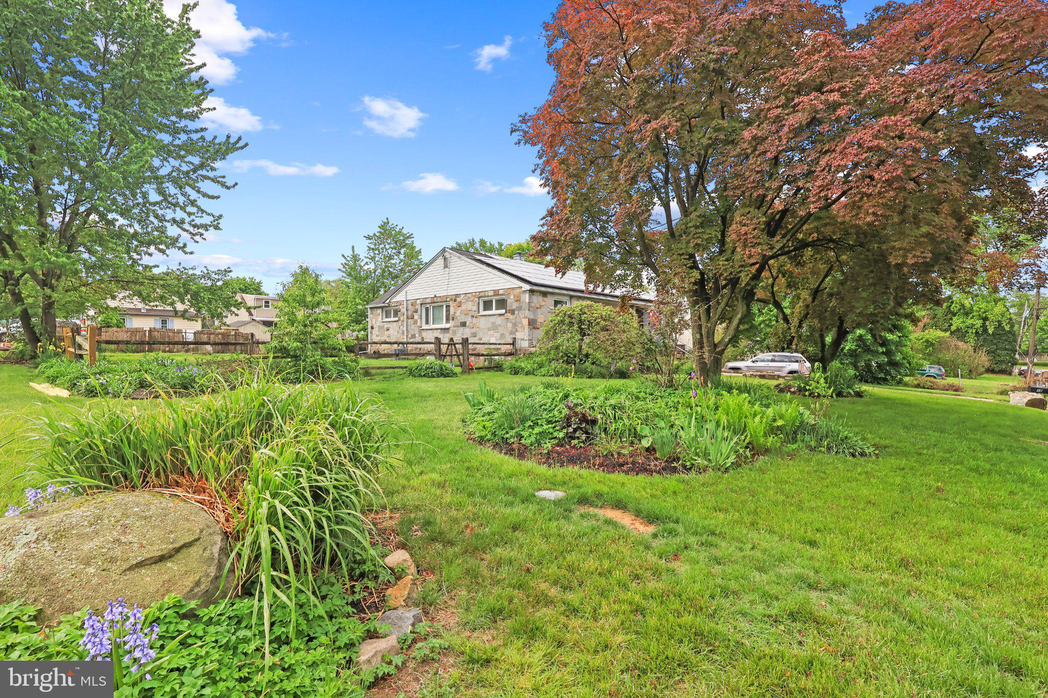 19 Madison Road Willow Grove, PA 19090 - Photo 31 of 31 Charming home amid lush greenery.