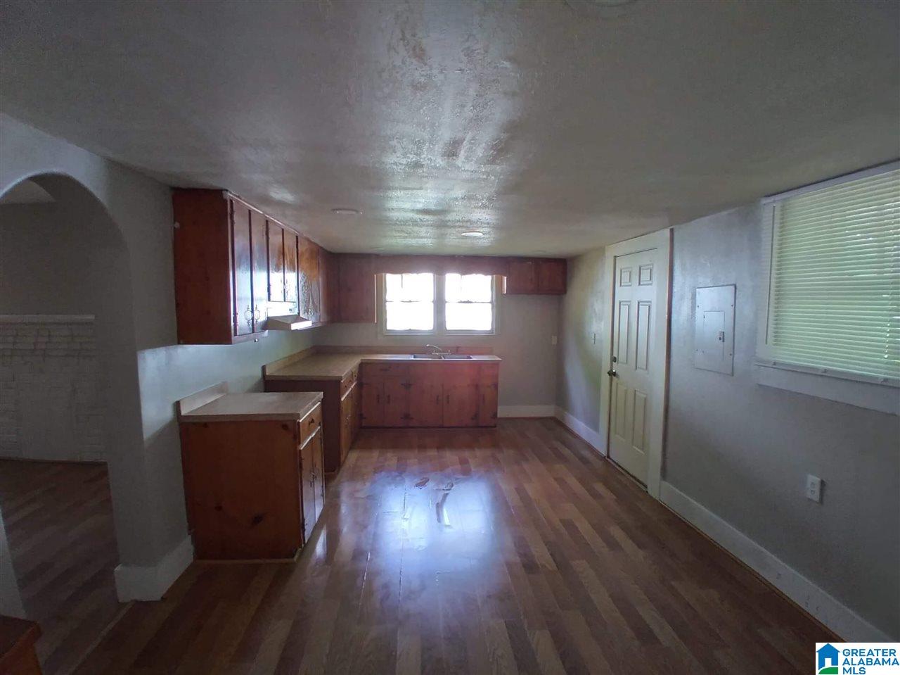 920 Woodward Road Birmingham, AL 35228 - Photo 3 of 7