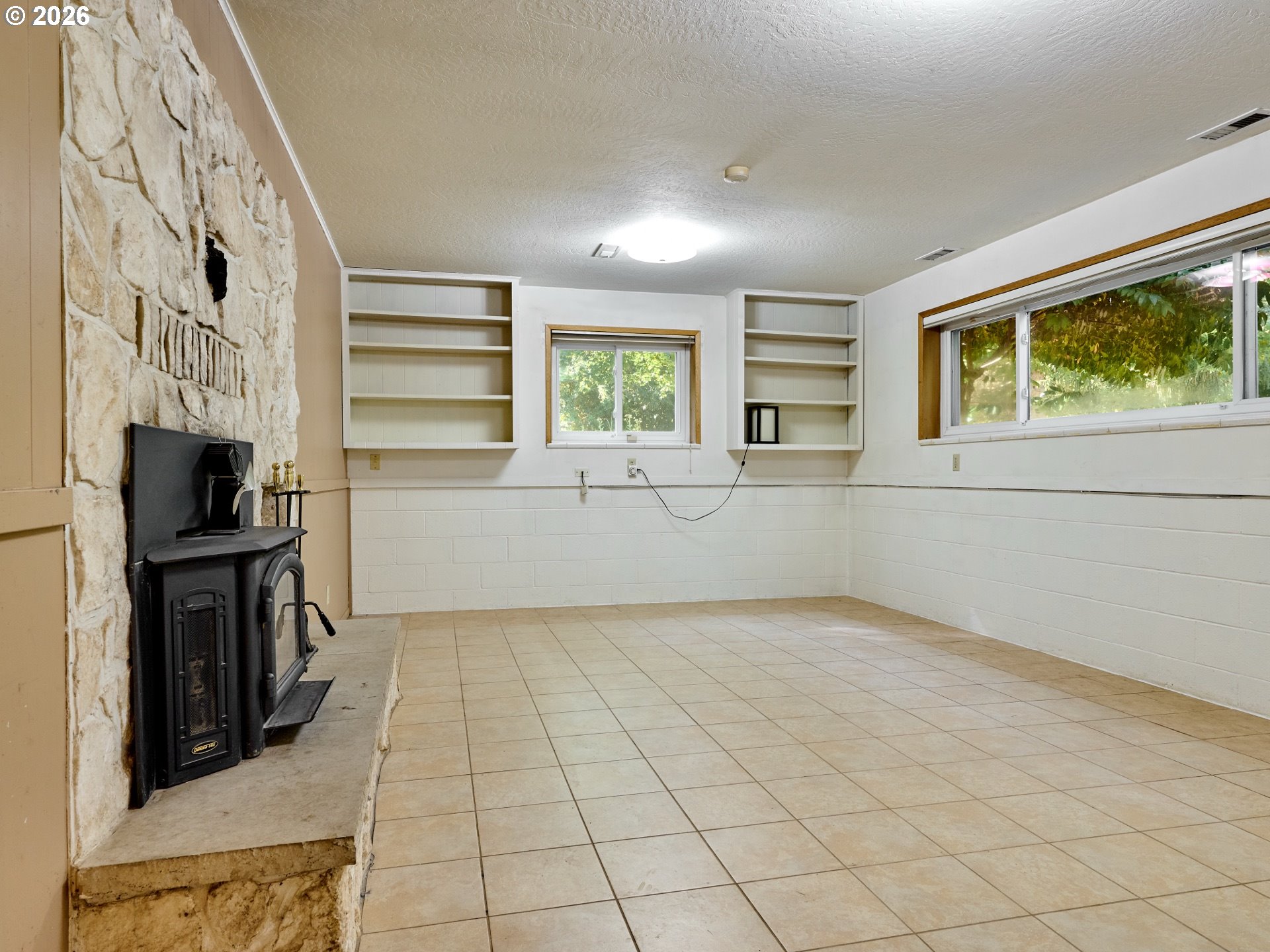 5491 Southeast Telegraph Road Amity, OR 97101 - Photo 21 of 48 Gallery Image 21