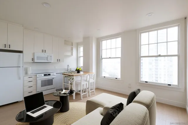 $385,000 | 702 Ash Street, Unit 702, San Diego, CA 92101