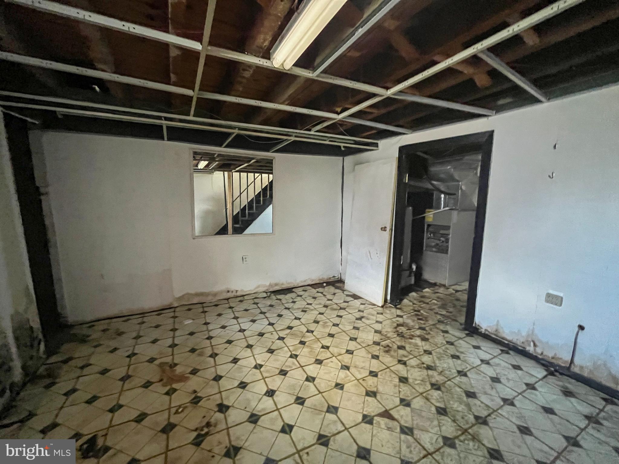 1412 East Sharpnack Street Philadelphia, PA 19150 - Photo 13 of 14