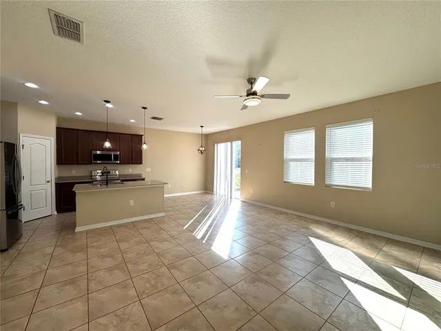 $2,099 | 215 Lakeshore Drive, Davenport, FL 33837