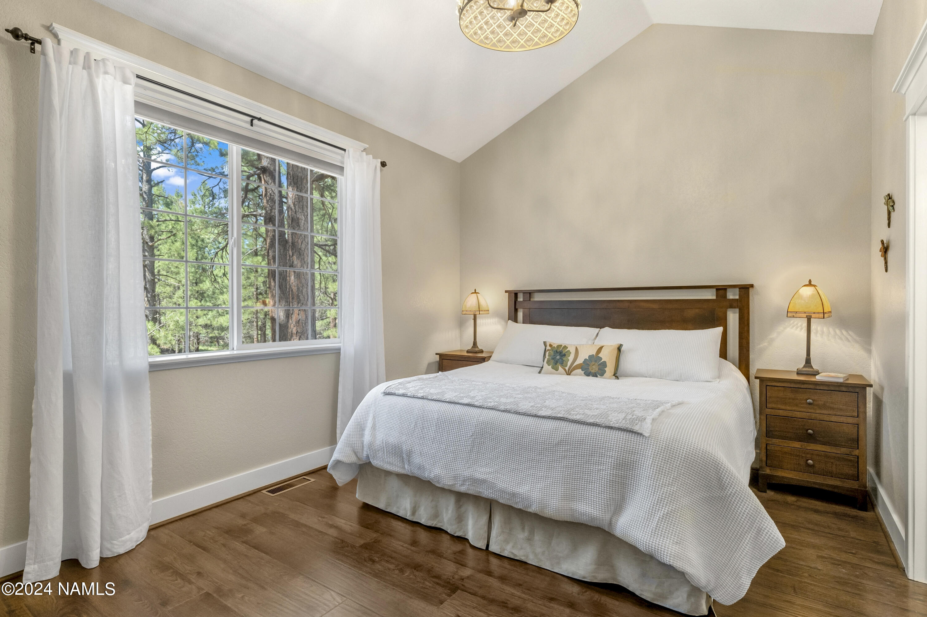 75 West Hance Trail Flagstaff, AZ 86005 - Photo 31 of 35 75-west-hance-trail-flagstaff-az-usa-025