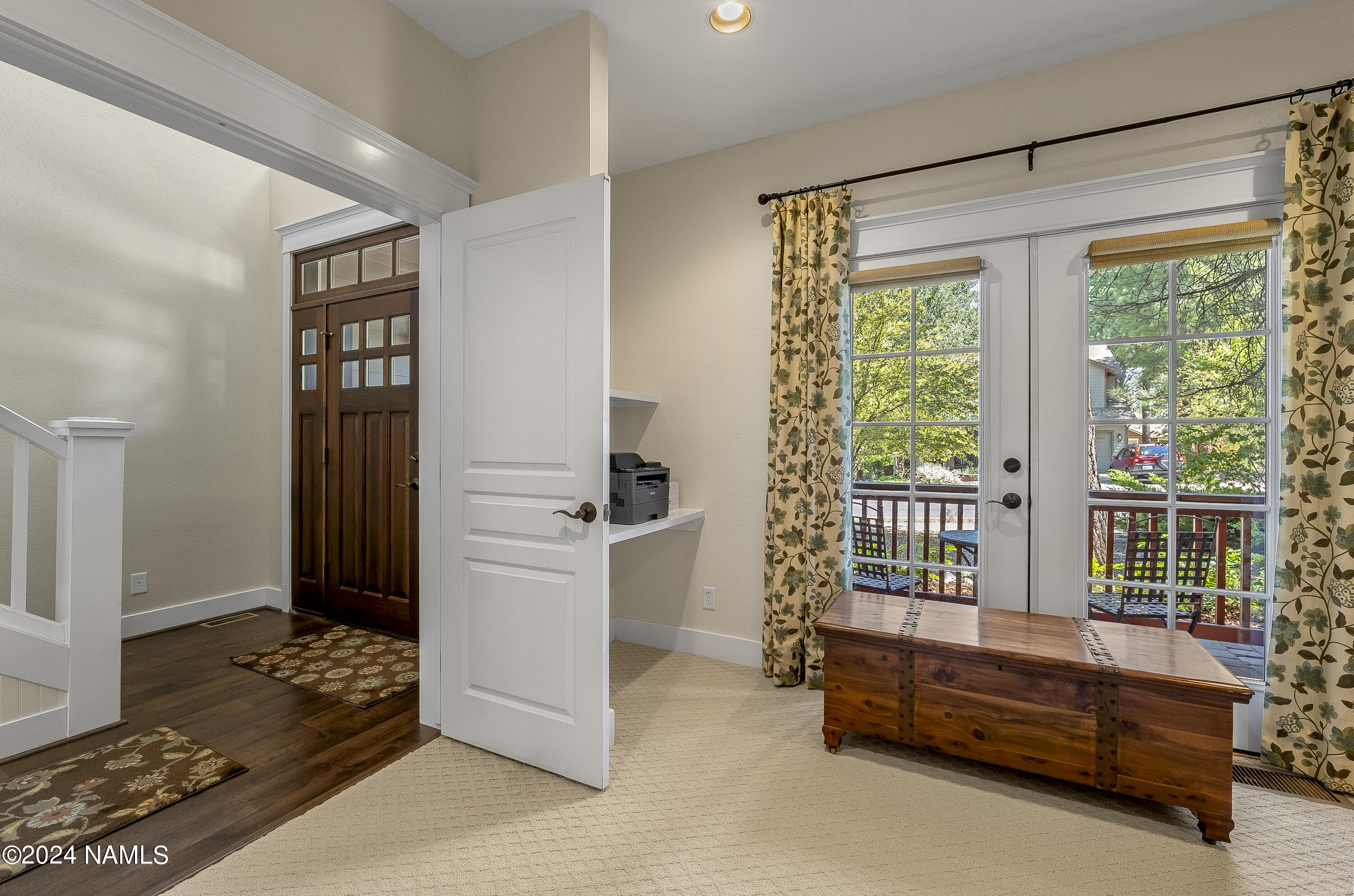 75 West Hance Trail Flagstaff, AZ 86005 - Photo 5 of 35 75-west-hance-trail-flagstaff-az-usa-019