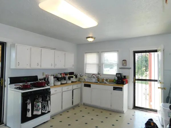 $219,900 | 7180 Corydon Junction Road Northeast, New Salisbury, IN 47161