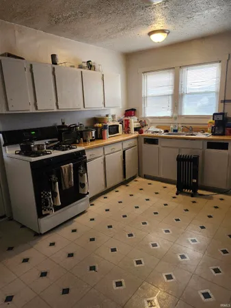 $219,900 | 7180 Corydon Junction Road Northeast, New Salisbury, IN 47161