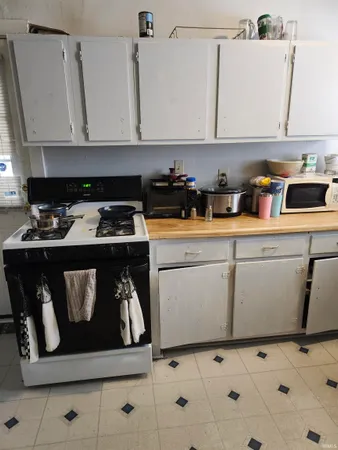 $219,900 | 7180 Corydon Junction Road Northeast, New Salisbury, IN 47161