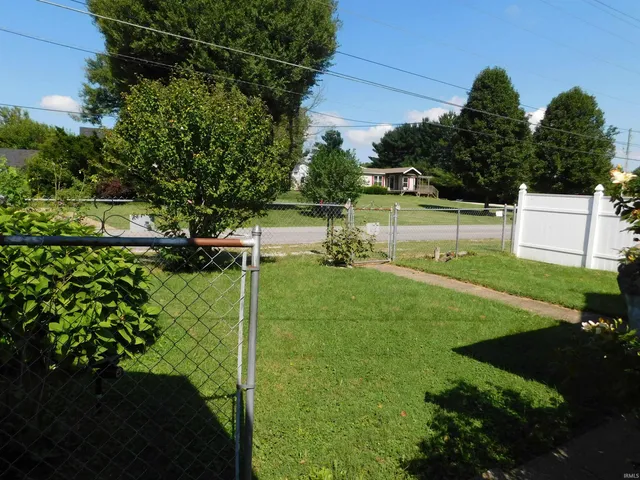 $219,900 | 7180 Corydon Junction Road Northeast, New Salisbury, IN 47161