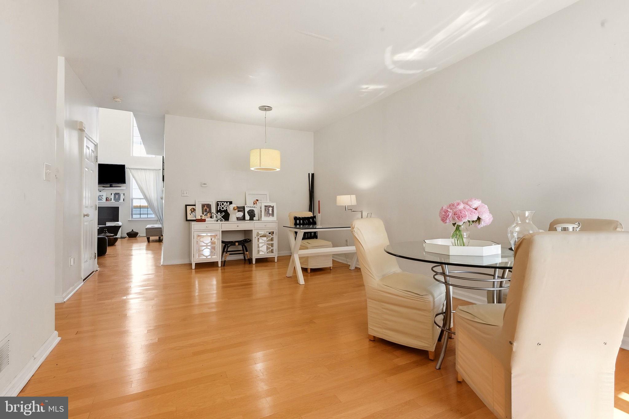 65 Threadleaf Terrace Burlington, NJ 08016 - Photo 3 of 20 Living and Dining rooms