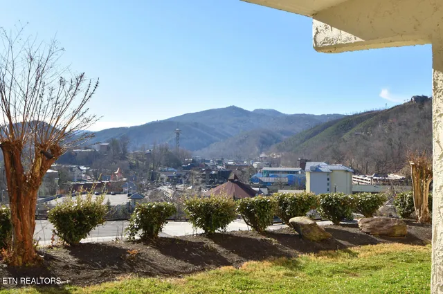 $340,000 | Undisclosed Address, Gatlinburg, TN 37738