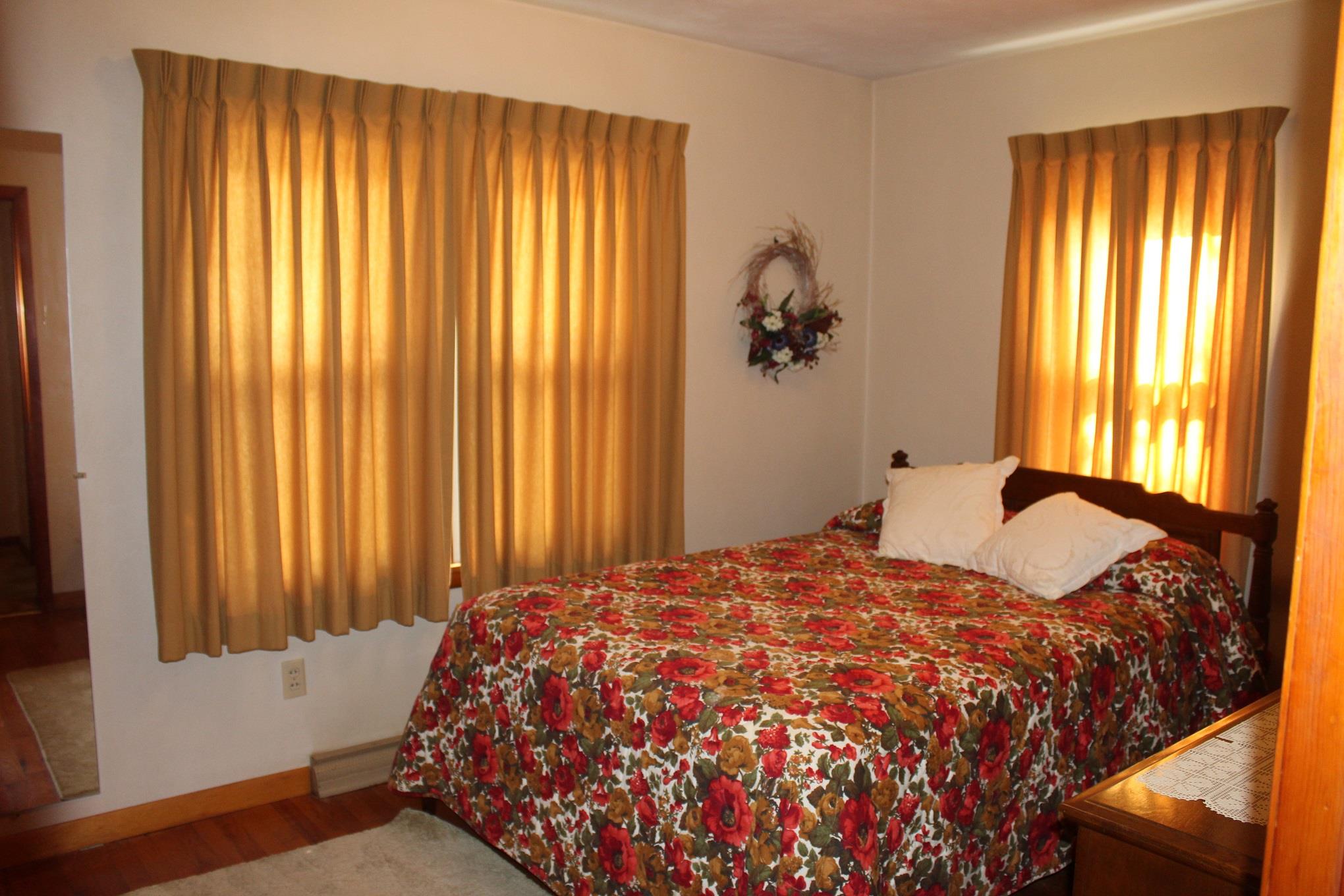 8039 North Cardinal Road Walkerton, IN 46574 - Photo 17 of 26 Gallery Image 17