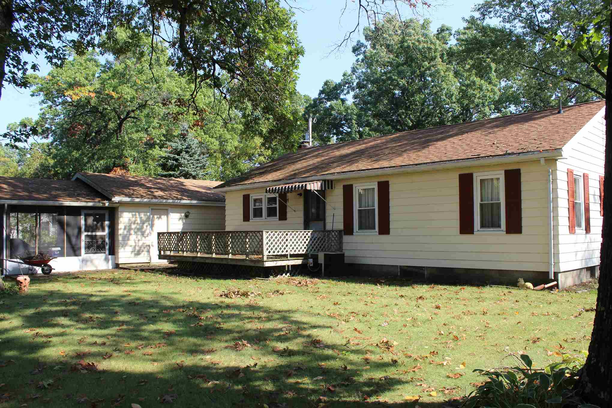 8039 North Cardinal Road Walkerton, IN 46574 - Photo 3 of 26 Gallery Image 3
