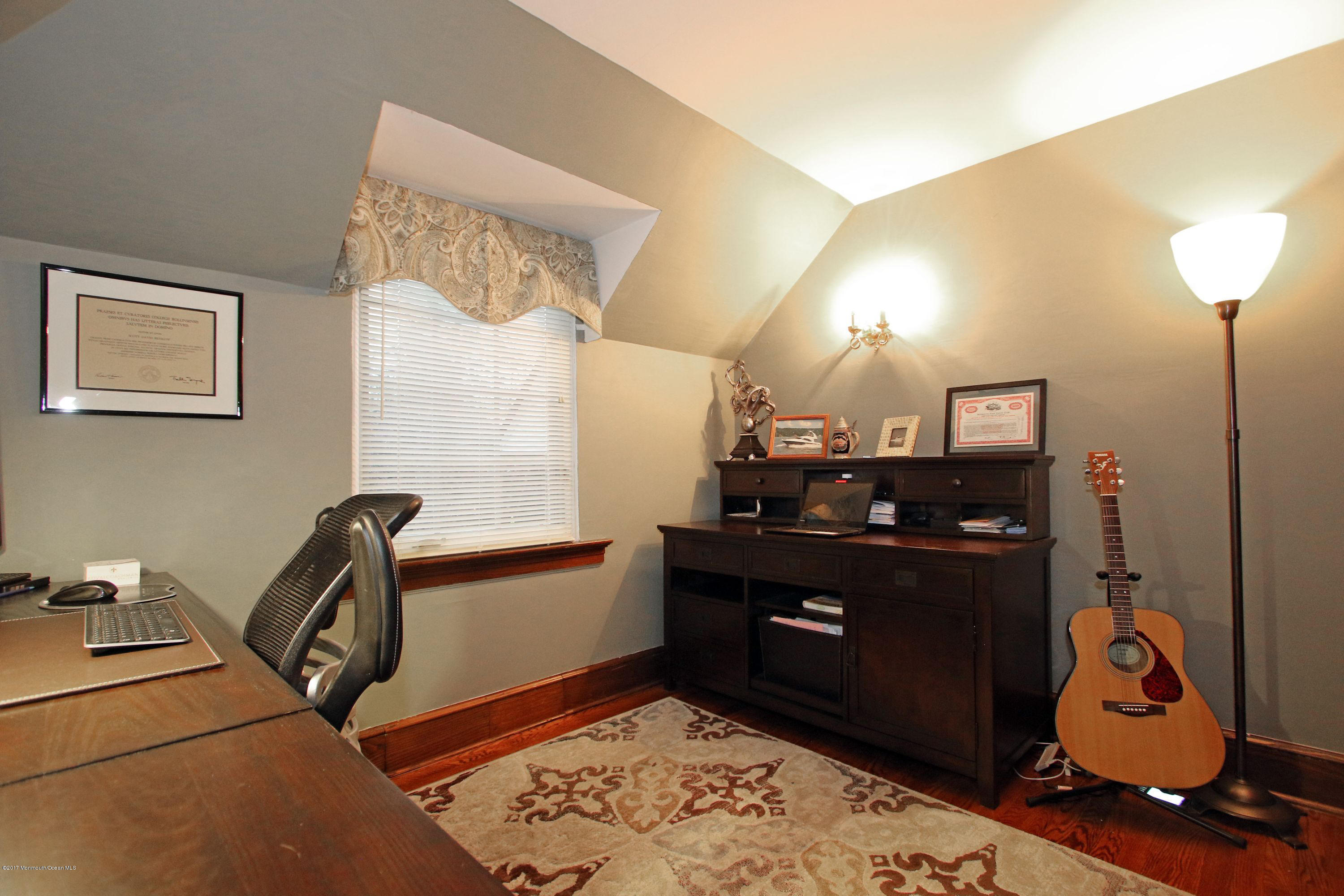 284 River Road Red Bank, NJ 07701 - Photo 33 of 37 IMG_9694a