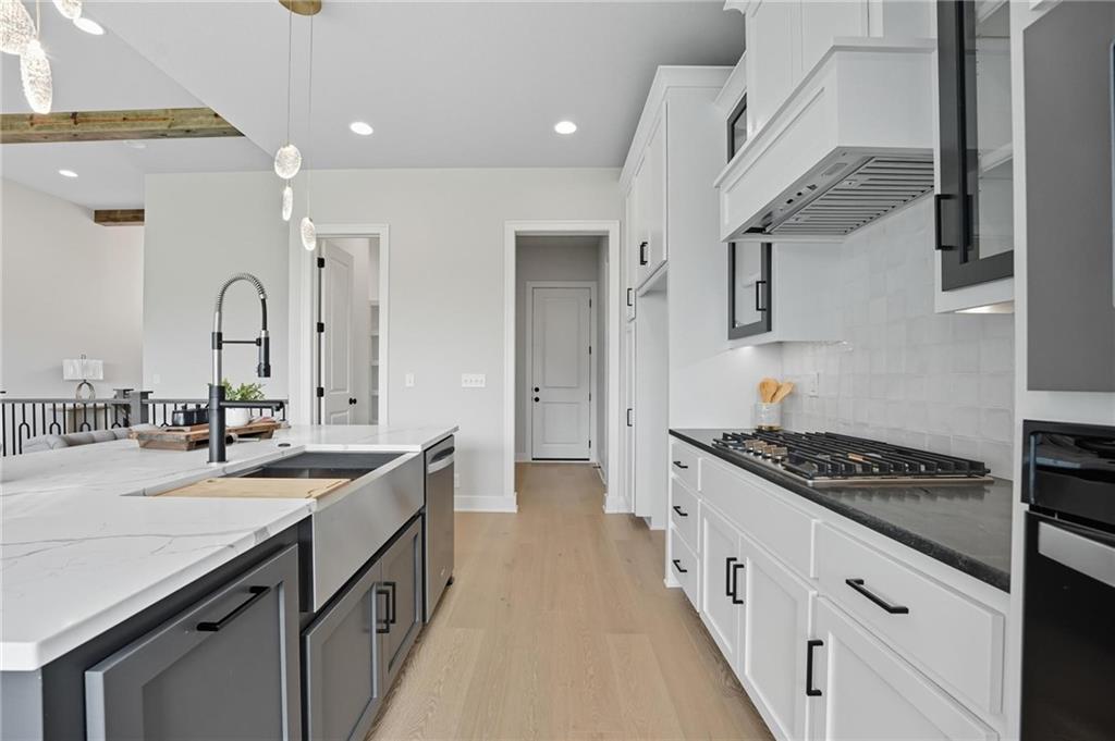 2775 Southwest 11th Terrace Lee's Summit, MO 64081 - Photo 15 of 38