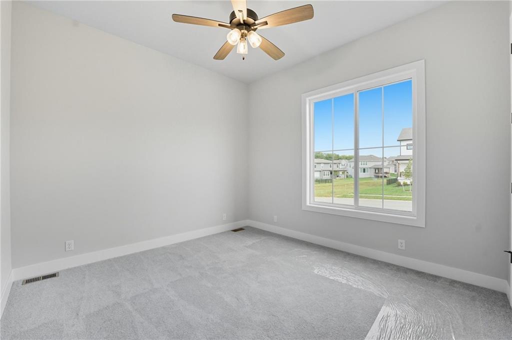 2775 Southwest 11th Terrace Lee's Summit, MO 64081 - Photo 30 of 38