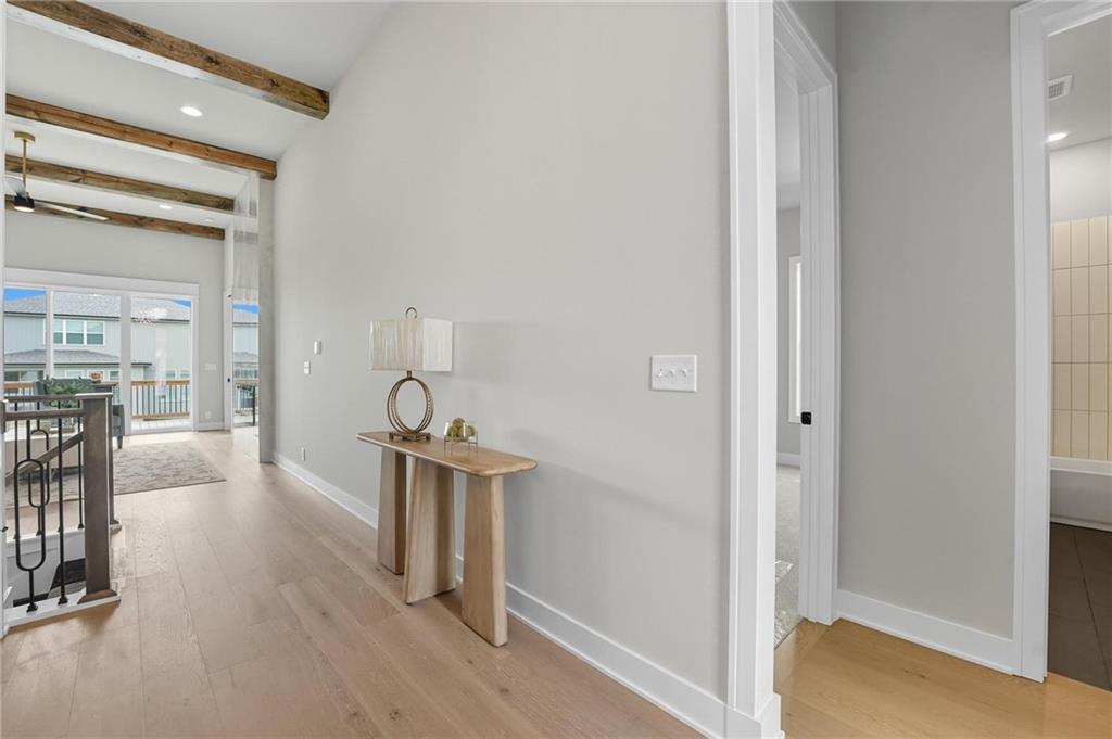 2775 Southwest 11th Terrace Lee's Summit, MO 64081 - Photo 3 of 38