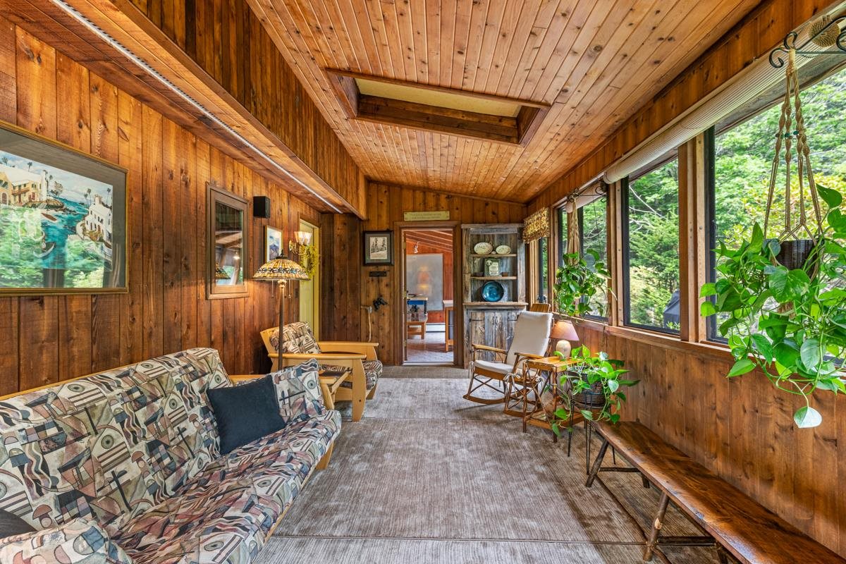 372 Chalk Pond Road Newbury, NH 03255 - Photo 9 of 40