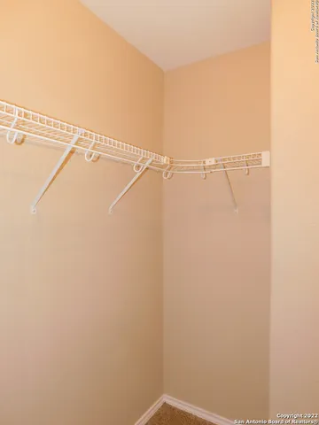 $1,800 | 10386 Oakwood Crest, San Antonio, TX 78245