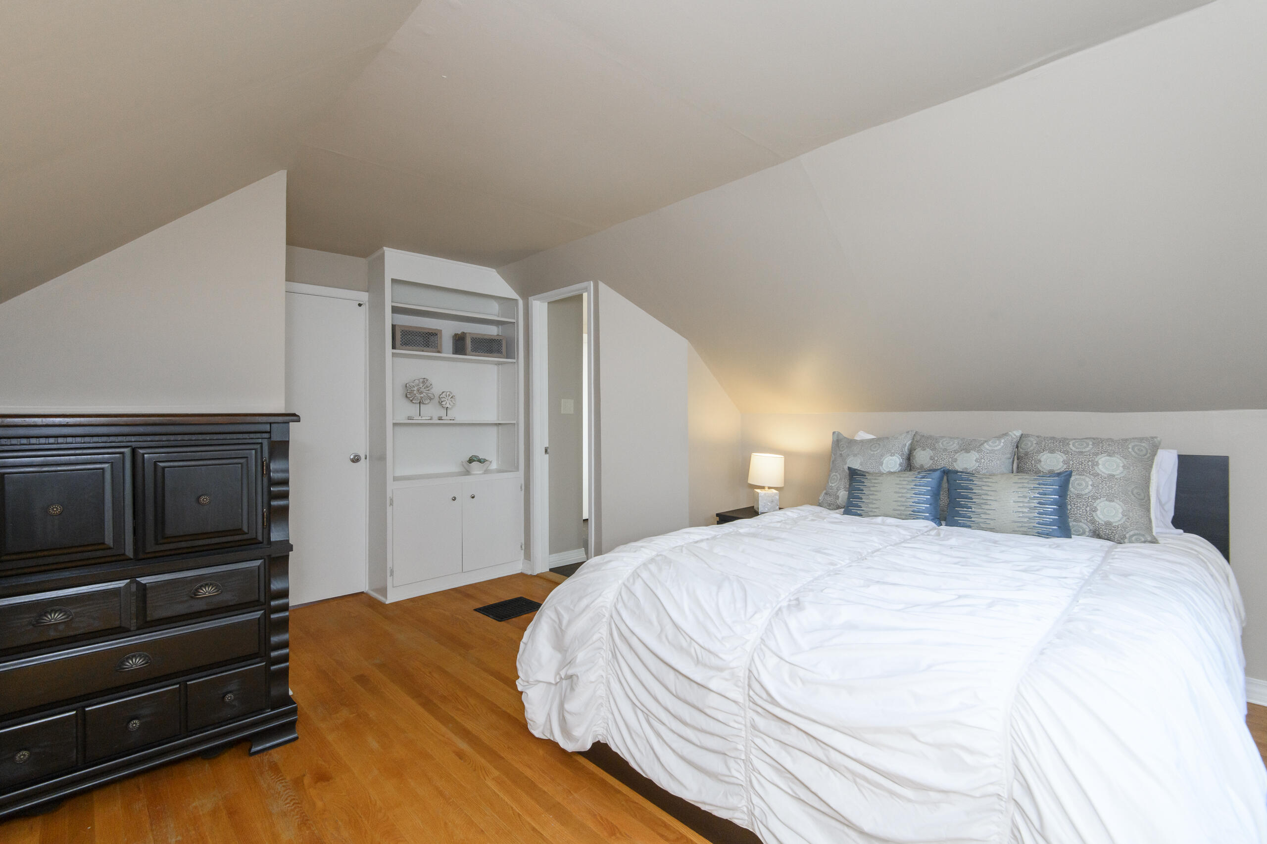 2924 North 79th Street Milwaukee, WI 53222 - Photo 15 of 36 15
