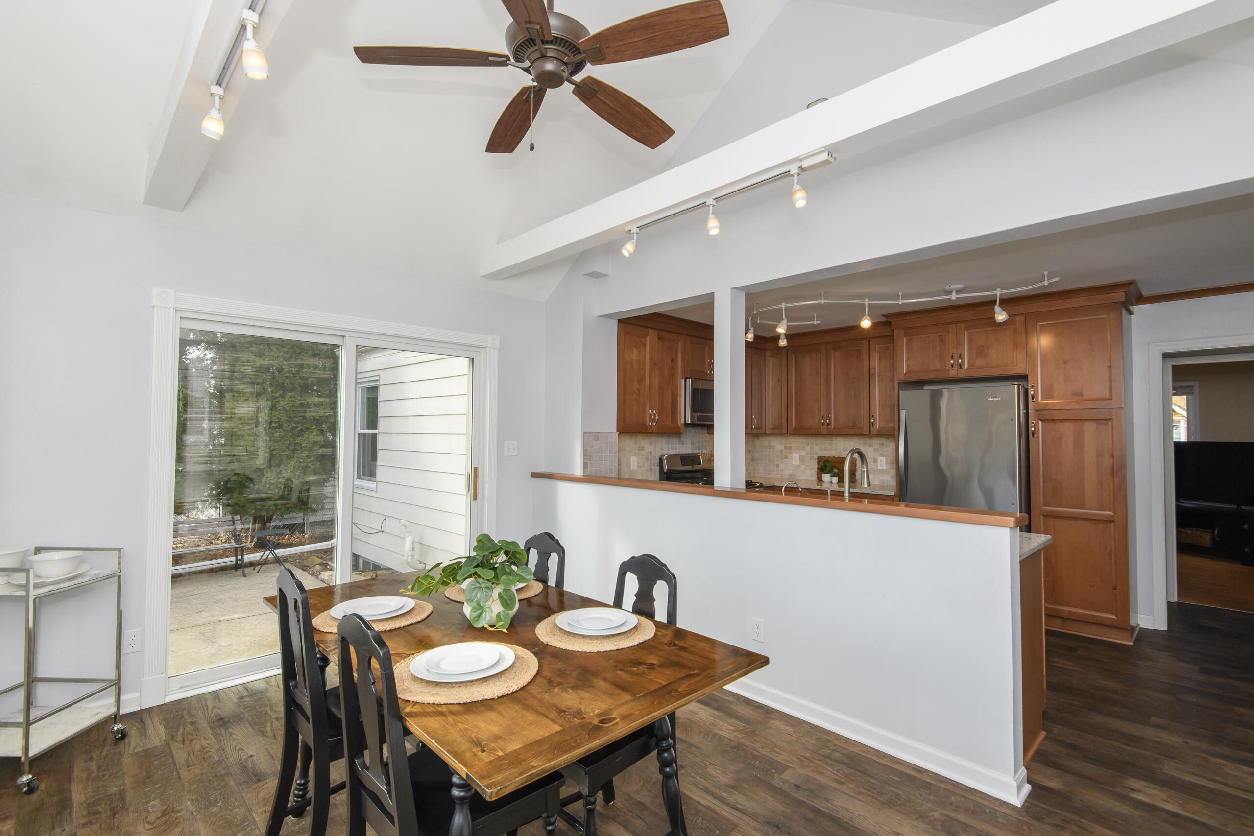 2924 North 79th Street Milwaukee, WI 53222 - Photo 6 of 36 6