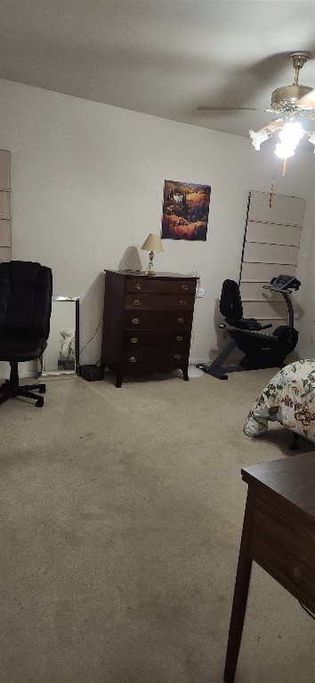 4001 Tanglewilde Street, Unit 1204 Houston, TX 77063 - Photo 7 of 11 a bed room with furniture and a lamp